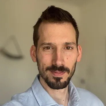 Bernáth Tamás Csapatépítő Tréner